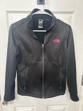 The North Face Black/pink Fleece Jacket - Breast Cancer Awareness size M
